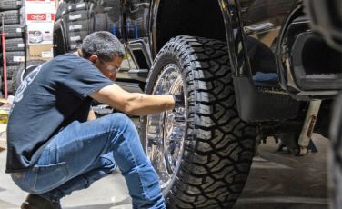 Mr. Wheels & Tires